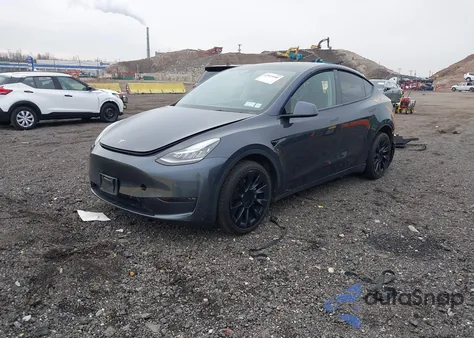 2021 Tesla Model Y Long Range Dual Motor All-Wheel Drive from USA, damaged, VIN 5YJYGDEE4MF244817
